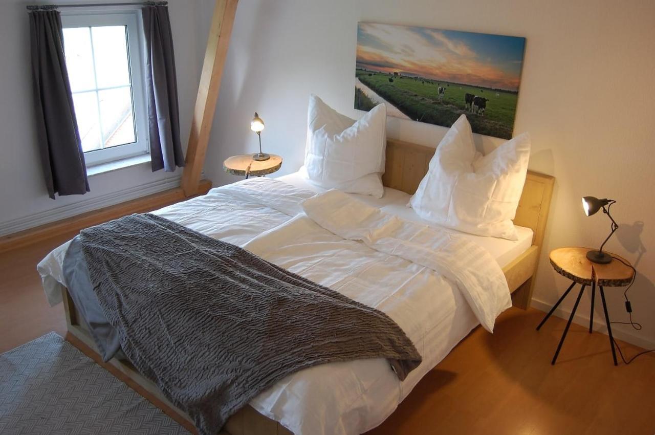 Ferienwohnung Im Gulfhof Krummhörn المظهر الخارجي الصورة