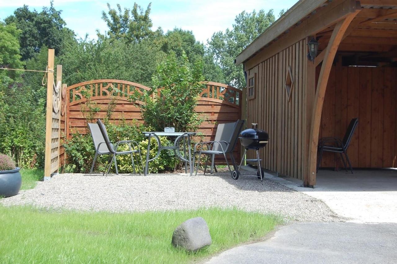 Ferienwohnung Im Gulfhof Krummhörn المظهر الخارجي الصورة